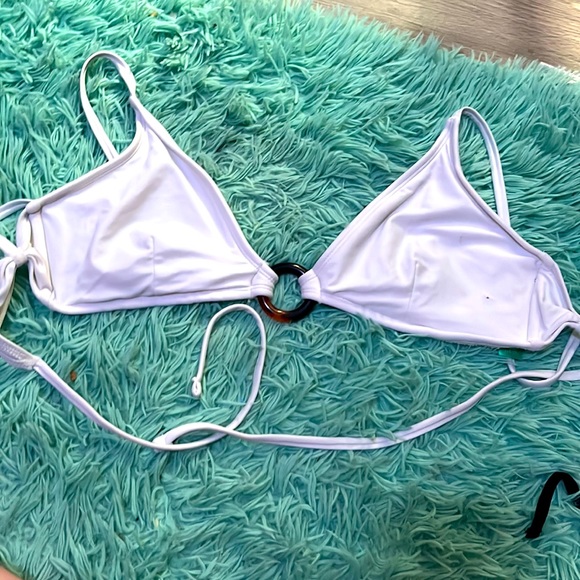 Bathing suit top - Picture 1 of 1